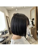 前下がりボブ