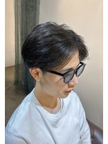 ビハインドザカーテン(BEHIND THE CURTAIN)&nbsp;【ニュアンスパーマ】メンズセンターパート×無造作