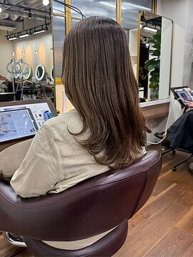 アルボーテルジェ(Art BeAute' ROUGET) 白髪ぼかしカラー/脱白髪染め/ライトブラウン/小顔カット/芦屋