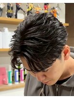 イーラ アメ村店(era)&nbsp;フェザーショートパーマ/メンズ/刈り上げ/眉毛/ツイスト