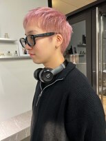 ステン(sten) ピンクカラー×スパイキーショート