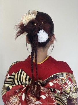 ヘアアンドリラクゼーション ジン(Jinn) 成人式ヘアセット