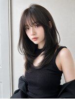 ベル 銀座並木通り店(Belle)&nbsp;黒髪でも動きのあるロングレイヤースタイル《ヨシンモリ》