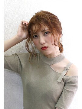 タキカワヘアデザイン(TAKIKAWA HAIR DESIGN) ウェーブポニー