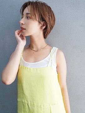 カンナ(Canna) 耳かけショート/センターパート/マロンベージュ/髪質改善/20代