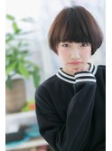 ネイビーアッシュオン眉前下がりマッシュショートb1
