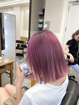 ロイオブジゼル(roi of GiseL) 高発色ピンク【博多天神】@halu_the_world