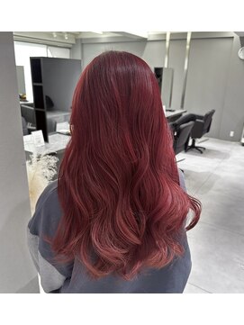 ルイス 喜連瓜破(Luis) レッドカラー