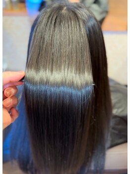 レイ(REi)の写真/《髪質改善特化サロン♪》縮毛矯正か髪質改善か迷う方にも、史上最高のうるツヤ美髪GET◎【宇治/髪質改善】
