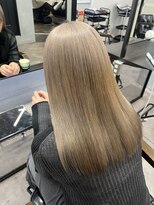 エイト 池袋店(EIGHT ikebukuro)&nbsp;ハイトーンミルクティーベージュカラー