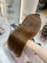 ジーナ 博多筑紫口(Zina) ワンカラーで叶えるベージュで艶髪ストレートに♪博多美容室
