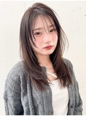 ナチュラルストレートロングレイヤーシースルーうざバング