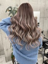 リノート バイ エゴル 名古屋(LINOET by ENGOL)&nbsp;【LINOET】手島カミラ　エクステでハイライト