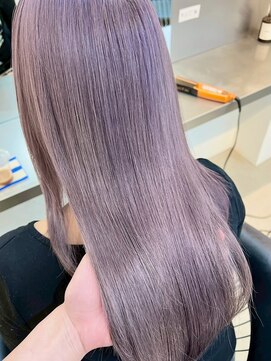 ラック 表参道(LUCK) ラベンダー/シルバーカラー/艶ハイトーン/ブリーチ