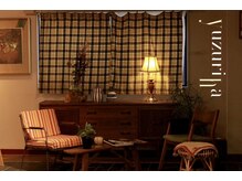 楪(yuzuriha)の雰囲気（floor）