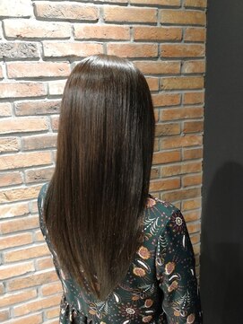 ツイーディア(Tweedia) 伸ばしかけヘア