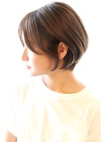 レウナ 外苑前(Reuna)&nbsp;【30代40代50代】カットで決まる大人可愛いひし形ショート