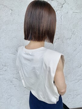 ダブル(W) 切りっぱなしボブ
