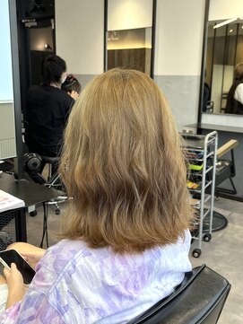 エイト 池袋店(EIGHT ikebukuro) ブロンドベージュ