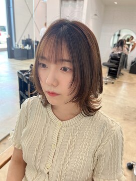 ビーヒアナウ N゜03 金沢駅西店(BE HERE NOW) ガーリーウルフ