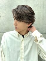 サンバレー(SUNVALLEY)&nbsp;外国人風色気スパイラルパーマメンズカット