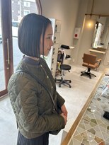 リコ(RICO) オリーブベージュミニボブ
