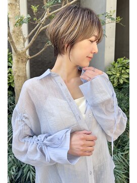 ロンドプロフィール 浦和(Lond profil) Lond 海気大人ショート　マッシュショート　浦和　ウェーブヘア