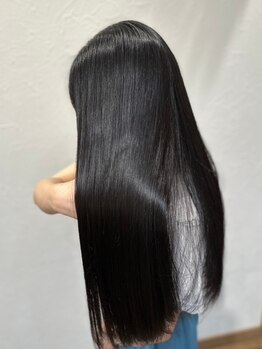 アルバヘアー(alba hair +)の写真/ダメージが気になる方へ。髪質改善トリートメントで、思わず触れたくなるような艶髪を叶えてくれる♪