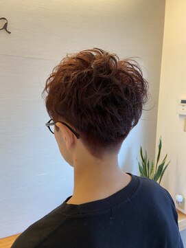 アカラ ヘアー akala hair メンズカラーパーマ