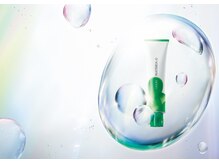 こだわり抜いたカラー剤！【白髪抑制カラー】貴女にいつまでも美しい髪でいてほしい、そんな思いです。