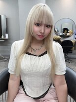 エミーバイモアムー(Emmie byMoremuu)&nbsp;【あいり】ホワイトブロンド