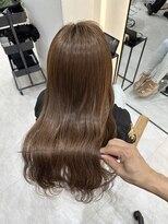 ジーナ 吉塚(Zina)&nbsp;艶巻き キャラメルブラウン【福田れん】吉塚美容室 髪質改善