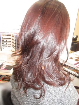 コア フィール ア デイ(COIFFURE A DAY) 【M3D見附今町】お手入れ簡単セミロング