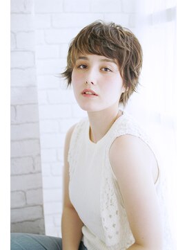 オティアプラスエヌ(OTTIA+n) 20代30代40代 個性派ショート【松山】#220