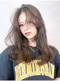 レイヤーとオリーブ_チェリーブラウンフェミニンロング_ba406571