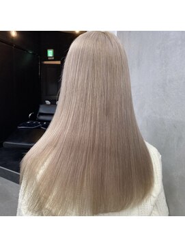 キラ 原宿(KILLA) ショコラアッシュヘルシースタイルふんわりカールグクマッシュ