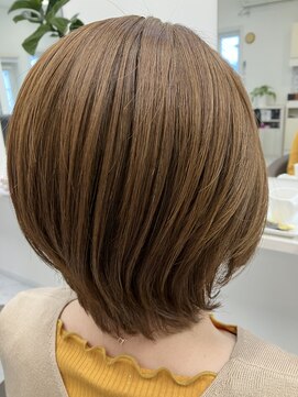 サロンドノア(Salon de NoA) 長めボブ×明るめグレーカラー