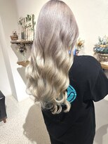 ルーム(Room)&nbsp;透明感バツグン/ペールホワイト