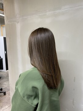 フレーム なんば店(FRAME) ▽エメラルド×レイヤー