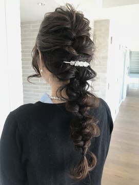 サニーサイドサロン(SUNNY SIDE SALON) あみ下ろしアレンジ"3