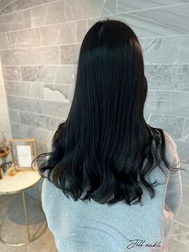 ジル アンク(Jill ankh) 《Jillankh 姫路駅前》ネイビーグレー　暗髪　艶髪　ロング