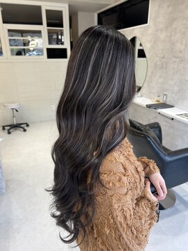 髪屋 紬 ハイライトカラー/ホワイトハイライト