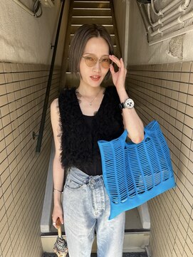 ノアール(noir) ベージュカラー