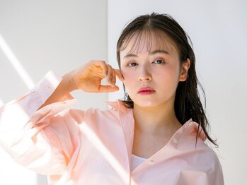 コトナ ヘアアンドリラックス 草加店(kotona Hair & relax)の写真/【草加駅徒歩4分】髪のクセを活かす提案で再現性も◎トレンド×扱いやすさのあるスタイルを叶えます！