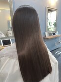 髪質改善ストレートで極上ロングヘア