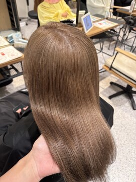 ゼストララ(ZEST Lara) まろやかベージュ