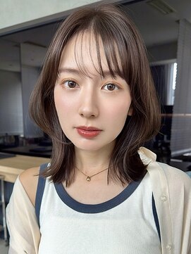 ミディアム/レイヤーカット/アッシュブラウン