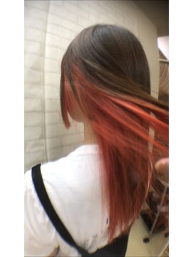 トリプルエイチ(HHH for hair) 大人カワイイハイトーンカラーインナー◎本命の視線を釘付け