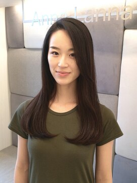 アナ ラーナ(Anna Lanna) 《お客様スタイル》ツヤストレートロング【奥村北斗】[表参道]