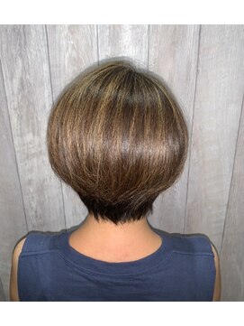 えほん美容室 襟元スッキリ♪ハンサムショート